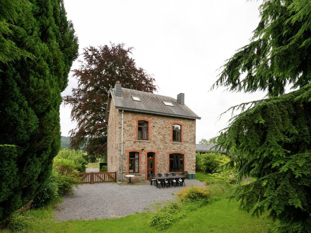 Вилла A Beautifully Renovated Mansion In The Ardennes Вьельсальм Экстерьер фото