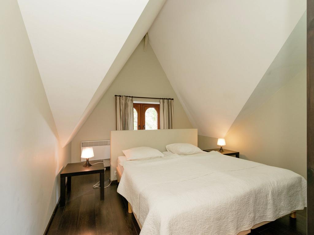 Вилла A Beautifully Renovated Mansion In The Ardennes Вьельсальм Экстерьер фото