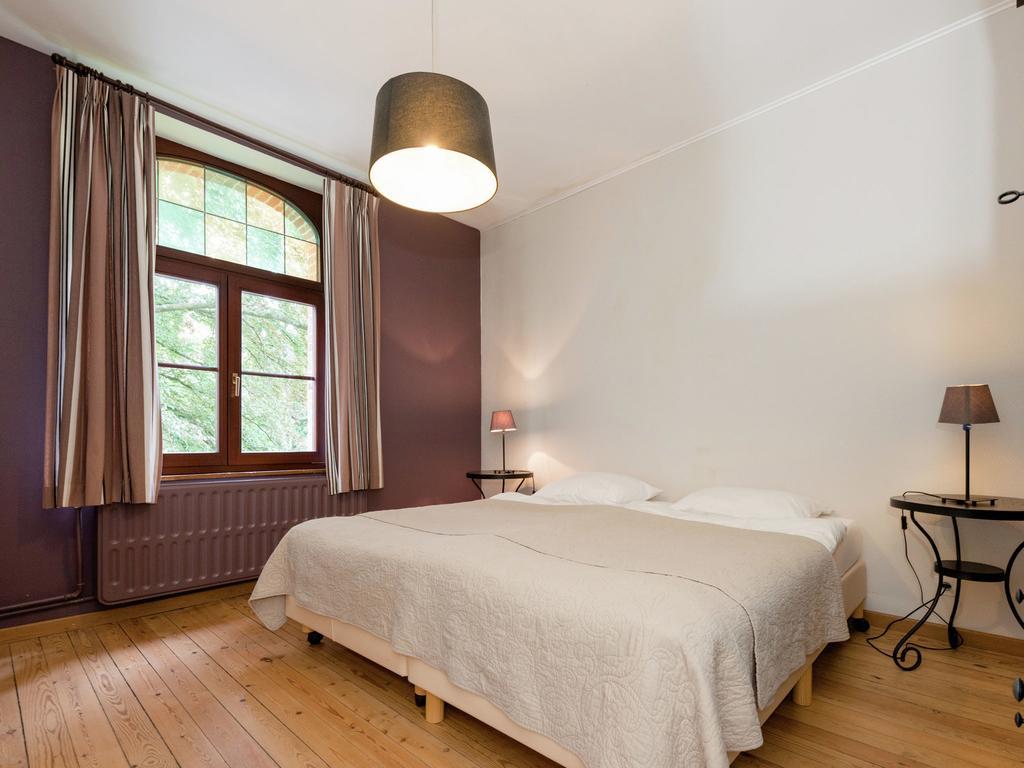 Вилла A Beautifully Renovated Mansion In The Ardennes Вьельсальм Экстерьер фото